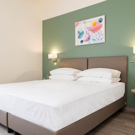 Hotel Plaza ซานมาร์ติโนซิกโคมาริโอ ภายนอก รูปภาพ