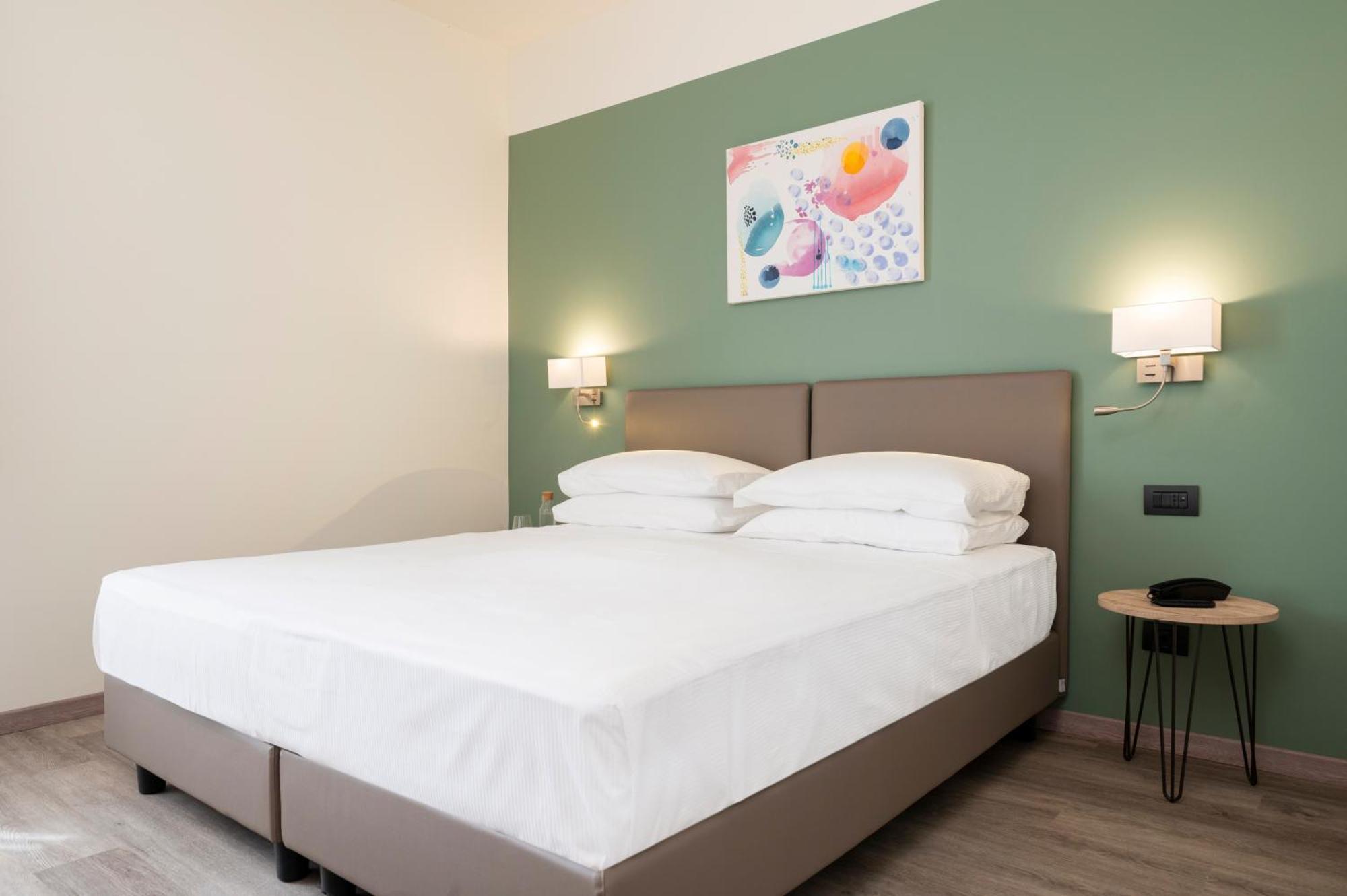 Hotel Plaza ซานมาร์ติโนซิกโคมาริโอ ภายนอก รูปภาพ