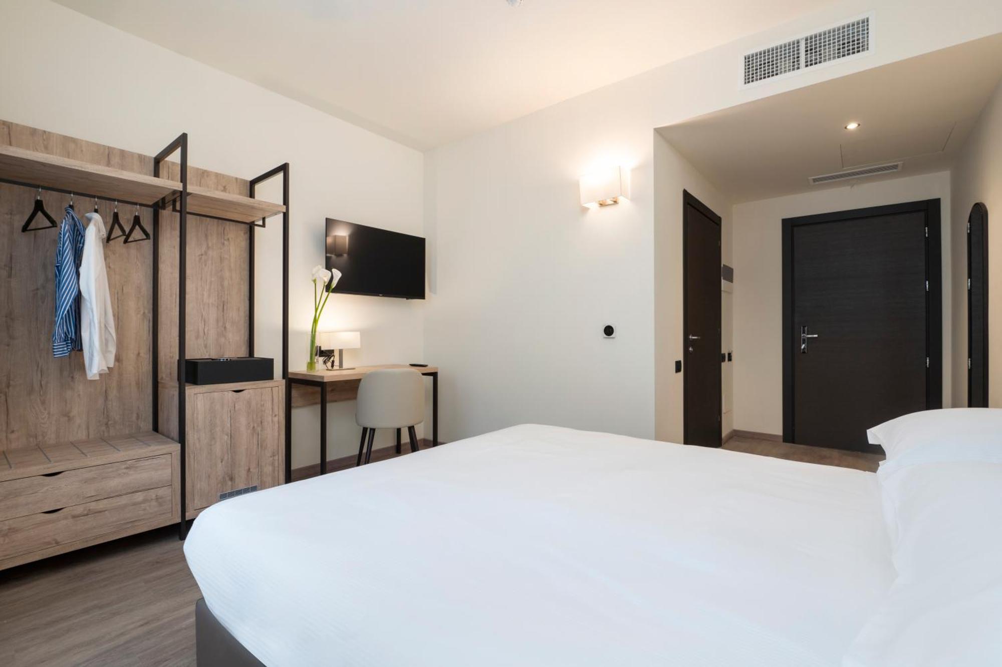 Hotel Plaza ซานมาร์ติโนซิกโคมาริโอ ภายนอก รูปภาพ