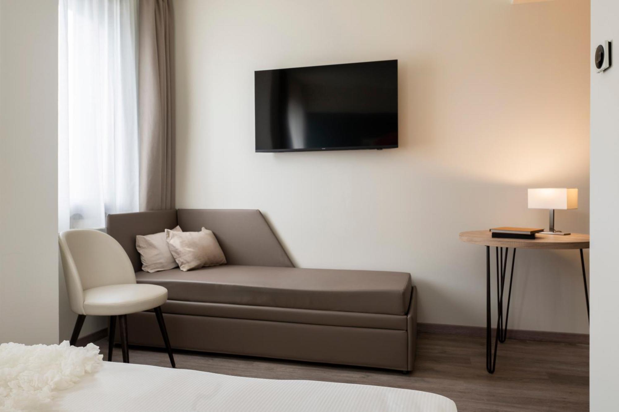 Hotel Plaza ซานมาร์ติโนซิกโคมาริโอ ภายนอก รูปภาพ